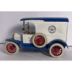 Ertl‎ 1914 Ford Amoco Bank